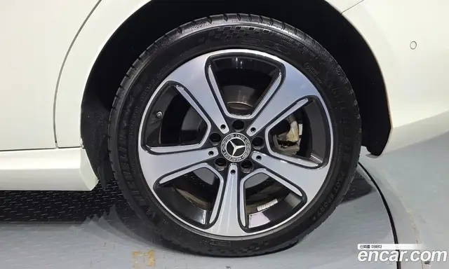 Mercedes-Benz B-Class 2018 2.0 автомат (гидро), миниатюра 7 Mercedes-Benz B-Class 2018 2.0 автомат (гидро), миниатюра 7