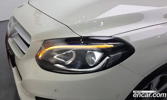 Mercedes-Benz B-Class 2018 2.0 автомат (гидро), миниатюра 8 Mercedes-Benz B-Class 2018 2.0 автомат (гидро), миниатюра 8
