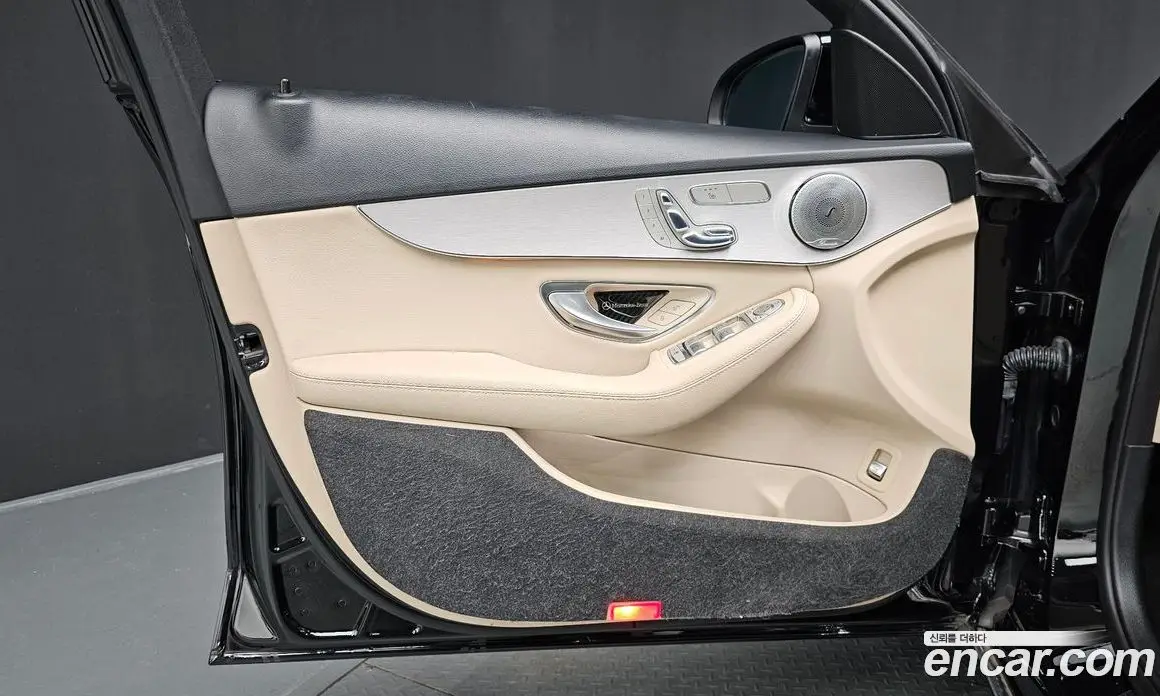 Mercedes-Benz C-Class 2017 2.1 автомат (гидро), фото 13