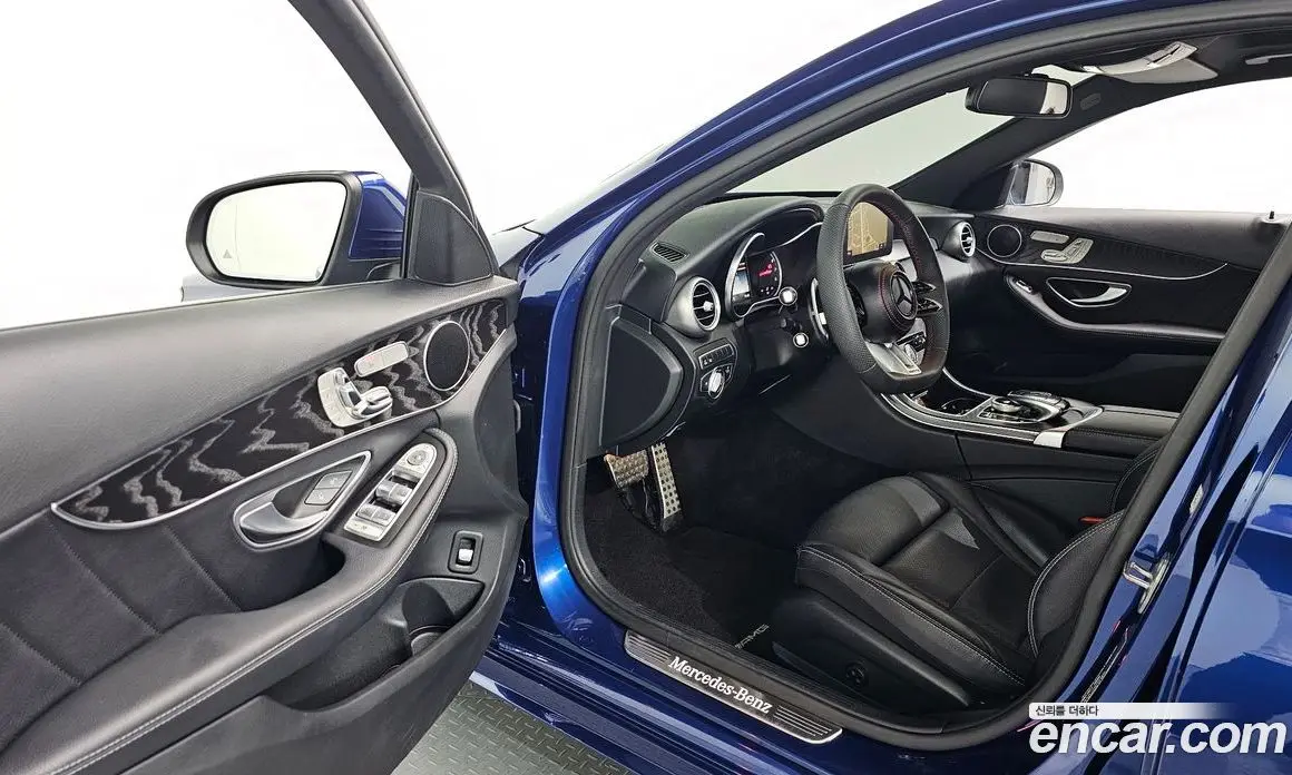 Mercedes-Benz C-Class 2018 2.0 автомат (гидро), фото 13