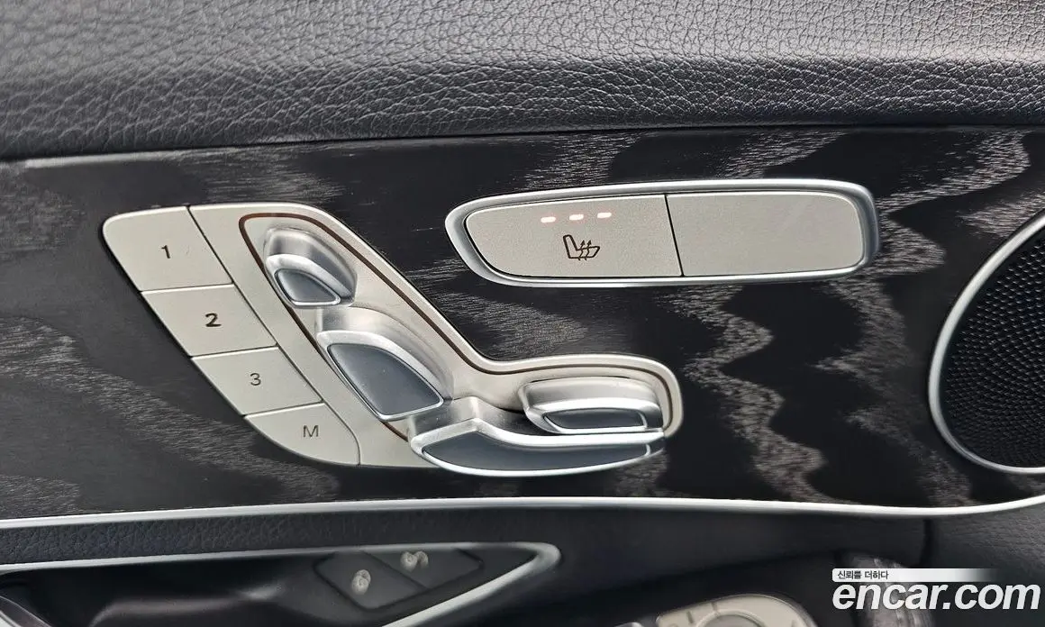 Mercedes-Benz C-Class 2018 2.0 автомат (гидро), фото 20