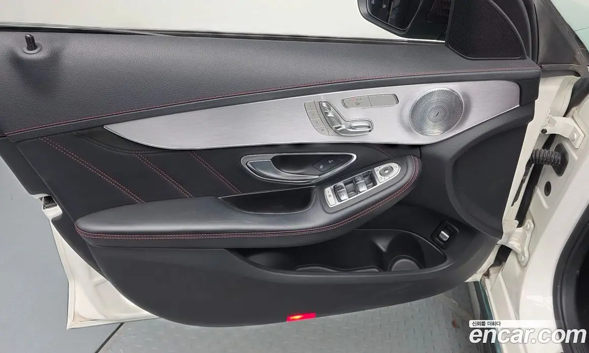 Mercedes-Benz C-Class 2018 4.0 автомат (гидро), фото 14