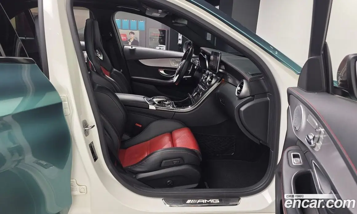 Mercedes-Benz C-Class 2018 4.0 автомат (гидро), фото 17