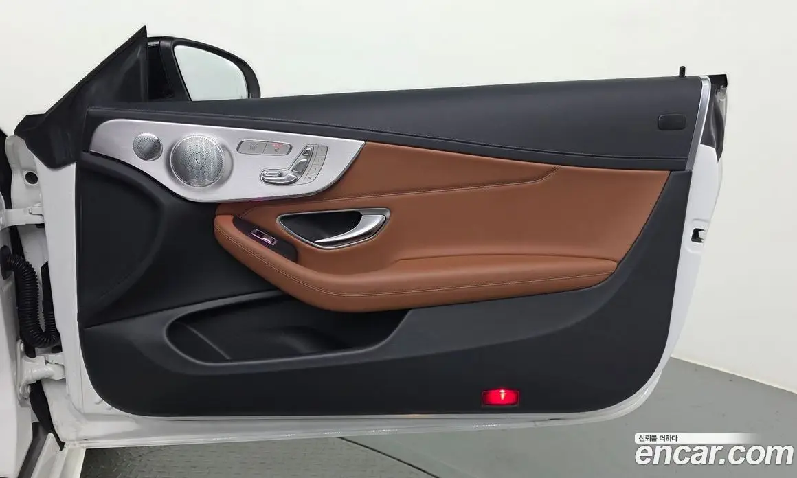 Mercedes-Benz C-Class 2019 3.0 автомат (гидро), фото 15 Mercedes-Benz C-Class 2019 3.0 автомат (гидро), фото 15