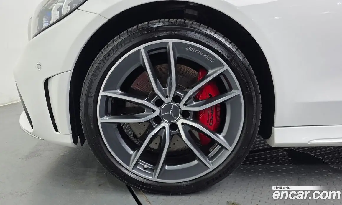Mercedes-Benz C-Class 2019 3.0 автомат (гидро), фото 5 Mercedes-Benz C-Class 2019 3.0 автомат (гидро), фото 5