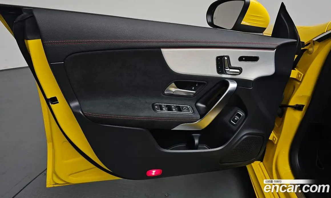 Mercedes-Benz CLA-Class 2022 2.0 автомат (гидро), фото 13