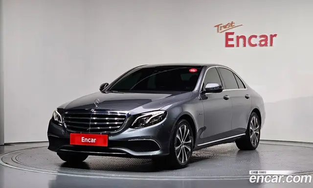 Mercedes-Benz E-Class, 2019, 62 757 км
