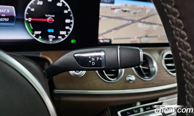 Mercedes-Benz E-Class 2019 2.0 автомат (гидро), миниатюра 12