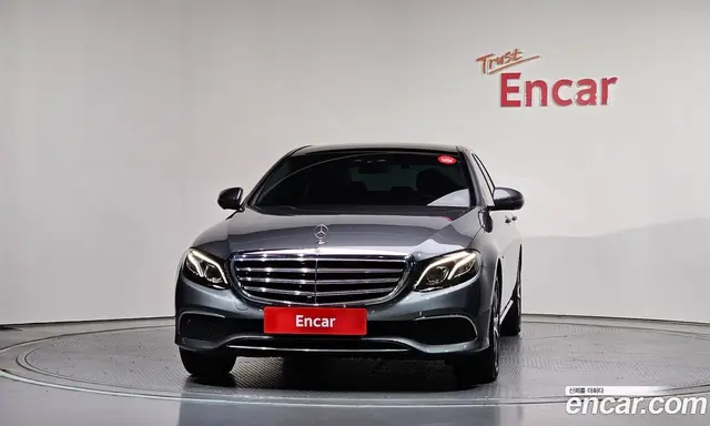 Mercedes-Benz E-Class 2019 2.0 автомат (гидро), миниатюра 3 Mercedes-Benz E-Class 2019 2.0 автомат (гидро), миниатюра 3