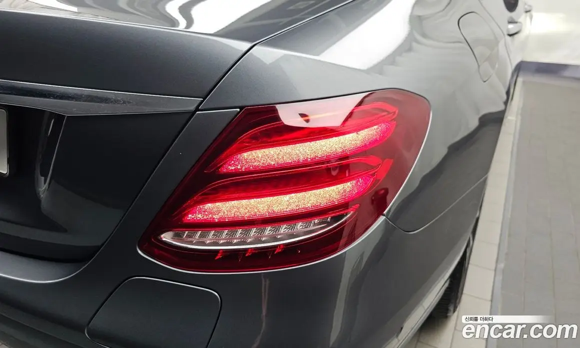 Mercedes-Benz E-Class 2019 2.0 автомат (гидро), фото 9 Mercedes-Benz E-Class 2019 2.0 автомат (гидро), фото 9