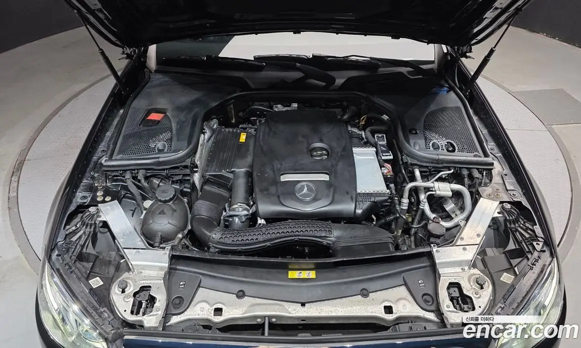 Mercedes-Benz E-Class 2019 2.0 автомат (гидро), фото 6 Mercedes-Benz E-Class 2019 2.0 автомат (гидро), фото 6