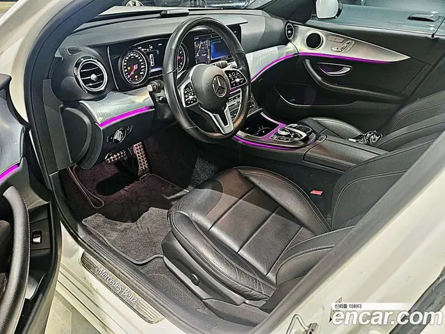 Mercedes-Benz E-Class 2020 2.0 автомат (гидро), миниатюра 10