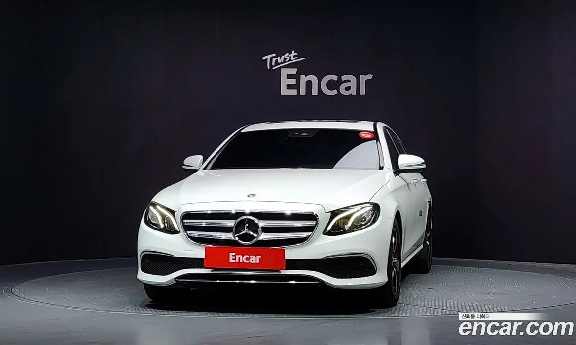 Mercedes-Benz E-Class 2020 2.0 автомат (гидро), фото 3