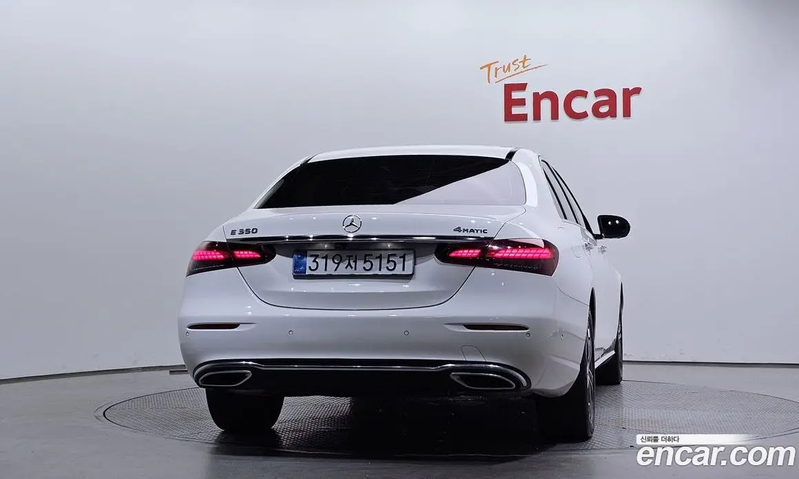 Mercedes-Benz E-Class 2021 2.0 автомат (гидро), фото 4