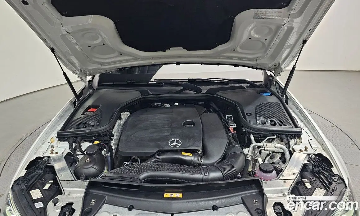Mercedes-Benz E-Class 2021 2.0 автомат (гидро), фото 6