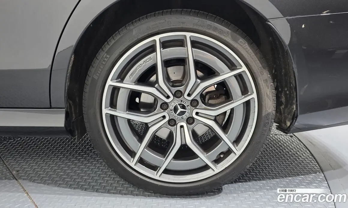 Mercedes-Benz E-Class 2021 1.9 автомат (гидро), фото 6 Mercedes-Benz E-Class 2021 1.9 автомат (гидро), фото 6