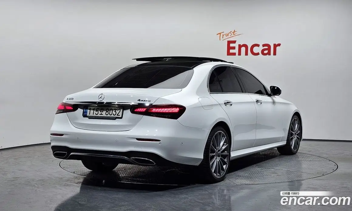 Mercedes-Benz E-Class 2022 2.0 автомат (гидро), фото 2 Mercedes-Benz E-Class 2022 2.0 автомат (гидро), фото 2