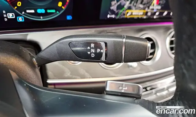 Mercedes-Benz E-Class 2022 2.0 автомат (гидро), миниатюра 12