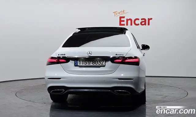 Mercedes-Benz E-Class 2022 2.0 автомат (гидро), миниатюра 4 Mercedes-Benz E-Class 2022 2.0 автомат (гидро), миниатюра 4