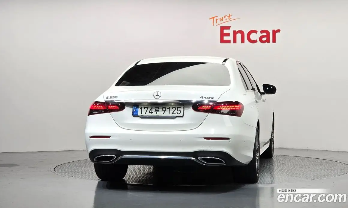 Mercedes-Benz E-Class 2022 1.9 автомат (гидро), фото 4