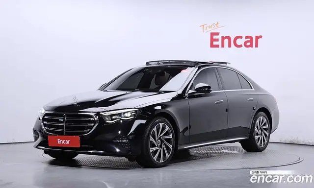 Mercedes-Benz E-Class, 2024, 26 614 км