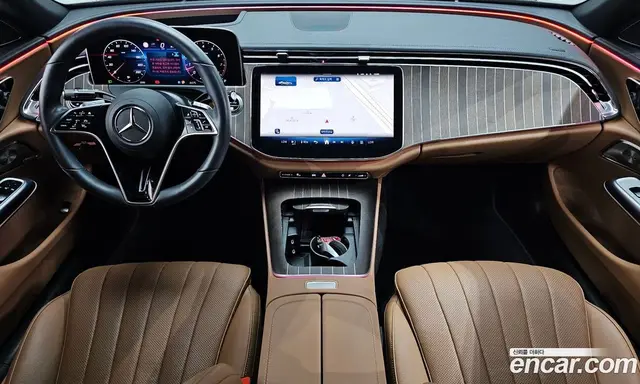 Mercedes-Benz E-Class 2024 2.0 автомат (гидро), миниатюра 10 Mercedes-Benz E-Class 2024 2.0 автомат (гидро), миниатюра 10