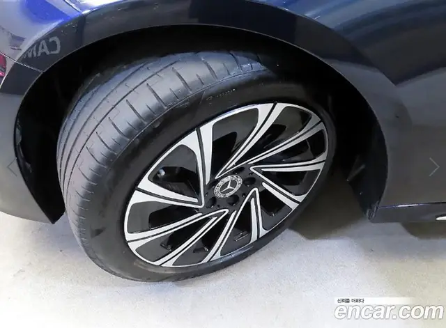 Mercedes-Benz E-Class 2024 2.0 автомат (гидро), миниатюра 11
