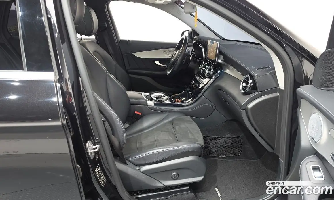 Mercedes-Benz GLC-Class 2018 2.1 автомат (гидро), фото 16 Mercedes-Benz GLC-Class 2018 2.1 автомат (гидро), фото 16