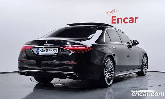 Mercedes-Benz S-Class 2024 3.0 автомат (гидро), миниатюра 2 Mercedes-Benz S-Class 2024 3.0 автомат (гидро), миниатюра 2
