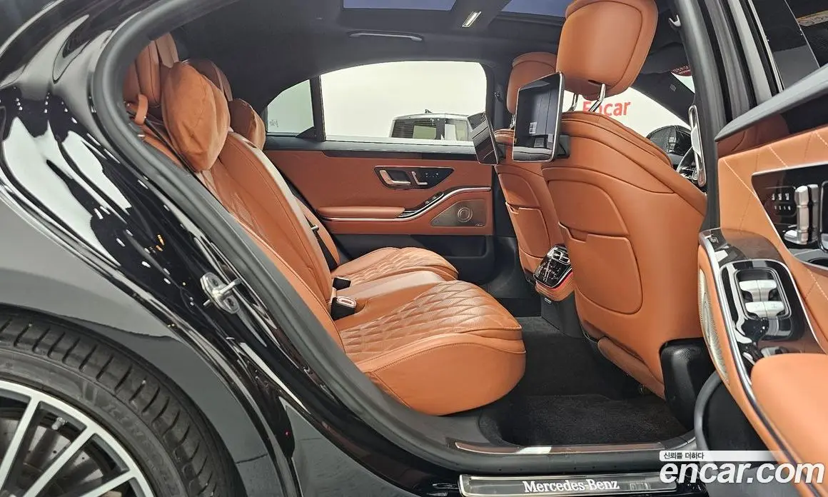 Mercedes-Benz S-Class 2024 3.0 автомат (гидро), фото 17 Mercedes-Benz S-Class 2024 3.0 автомат (гидро), фото 17