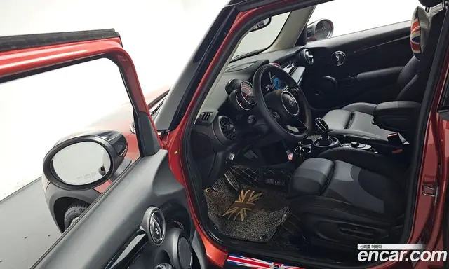 Mini Cooper 2020 1.5 автомат (гидро), миниатюра 12