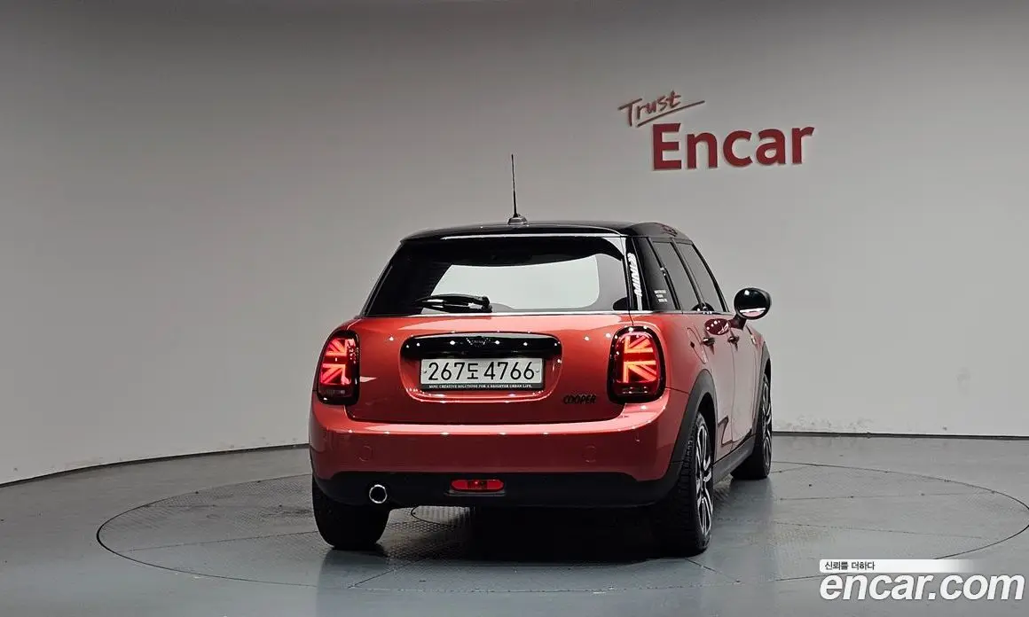 Mini Cooper 2020 1.5 автомат (гидро), фото 3 Mini Cooper 2020 1.5 автомат (гидро), фото 3