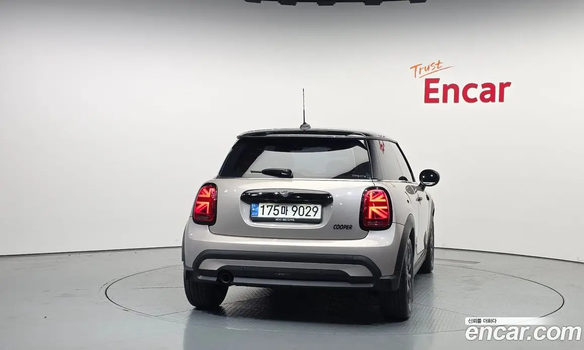 Mini Cooper 2021 1.5 автомат (гидро), фото 4