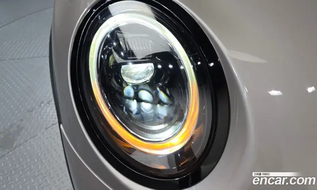 Mini Cooper 2021 1.5 автомат (гидро), миниатюра 8