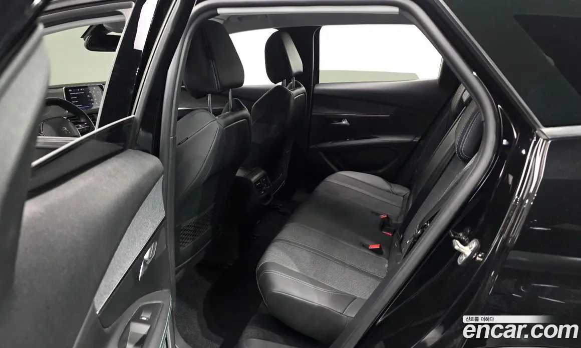 Peugeot 3008 2022 1.2 автомат (гидро), фото 19 Peugeot 3008 2022 1.2 автомат (гидро), фото 19