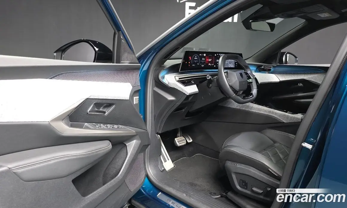 Peugeot 3008 2025 1.2 автомат (гидро), фото 13