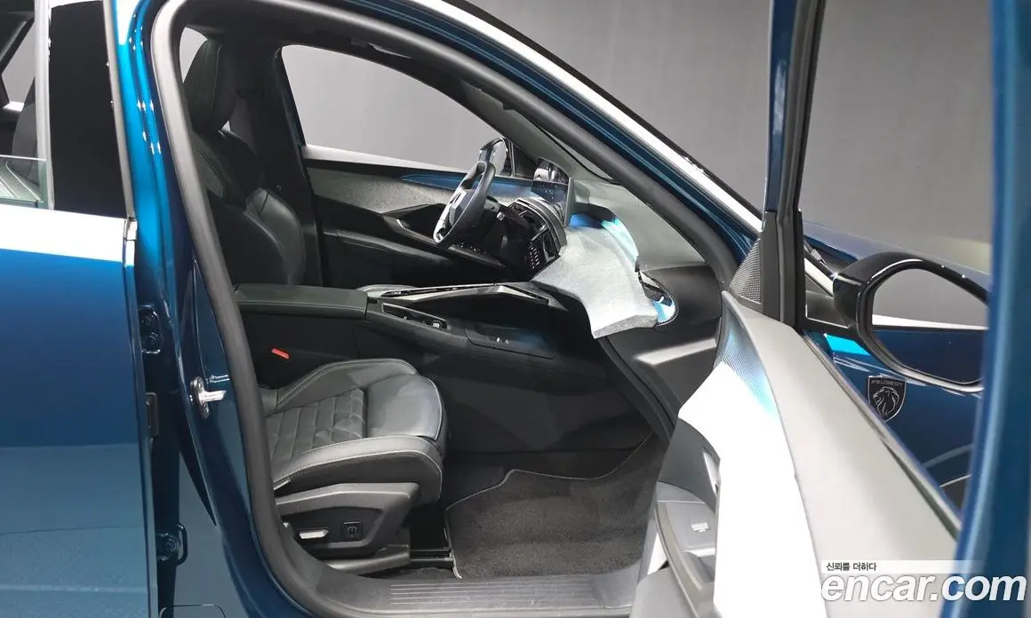 Peugeot 3008 2025 1.2 автомат (гидро), фото 17