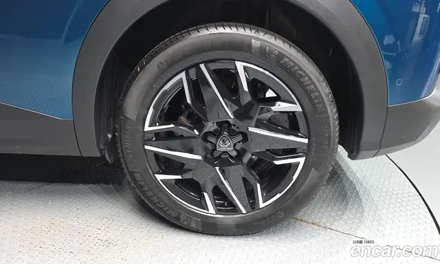 Peugeot 3008 2025 1.2 автомат (гидро), миниатюра 7