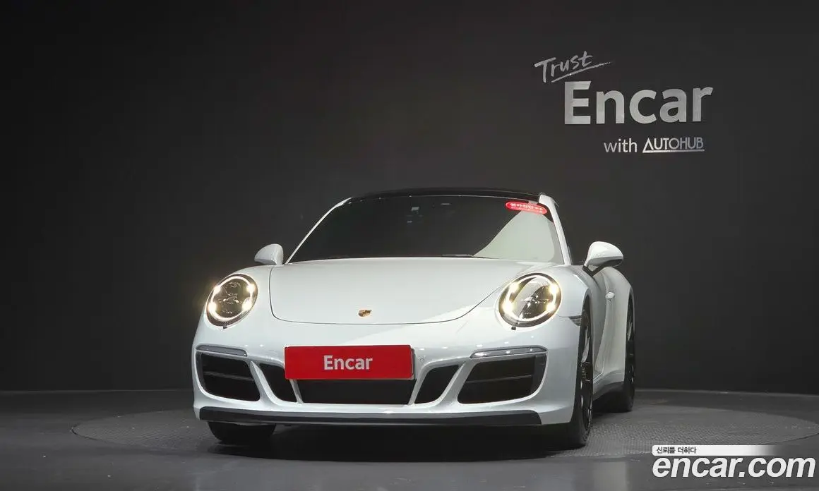 Porsche 911 2017 3.0 автомат (гидро), фото 2 Porsche 911 2017 3.0 автомат (гидро), фото 2