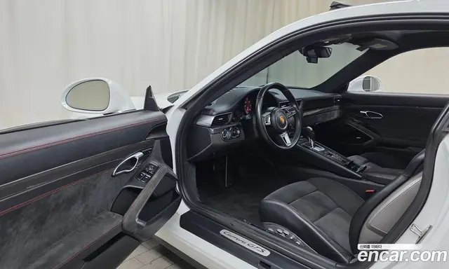 Porsche 911 2017 3.0 автомат (гидро), миниатюра 12