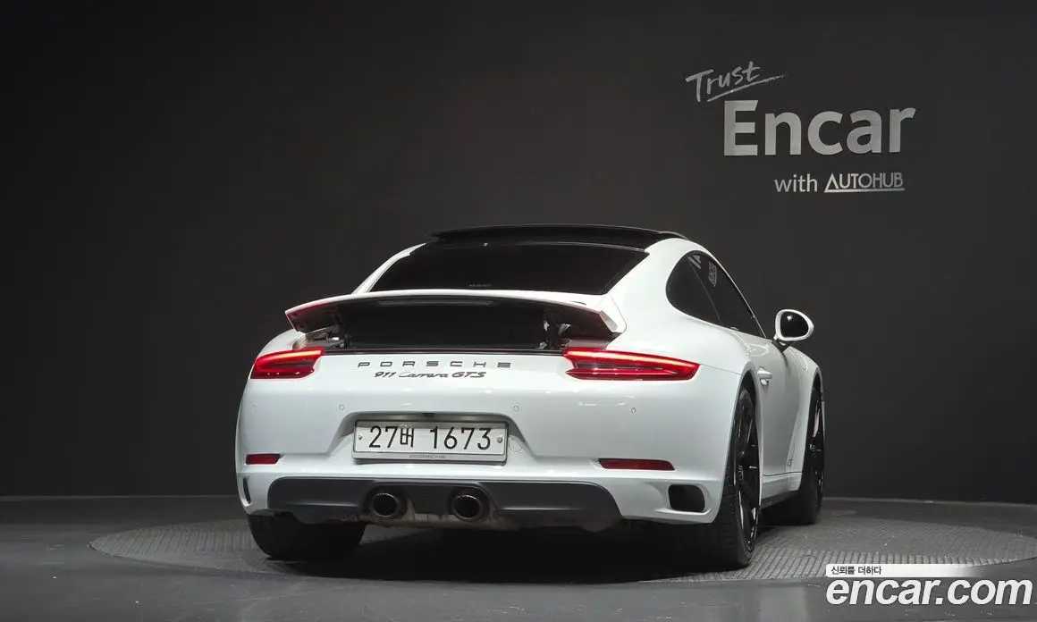 Porsche 911 2017 3.0 автомат (гидро), фото 3 Porsche 911 2017 3.0 автомат (гидро), фото 3