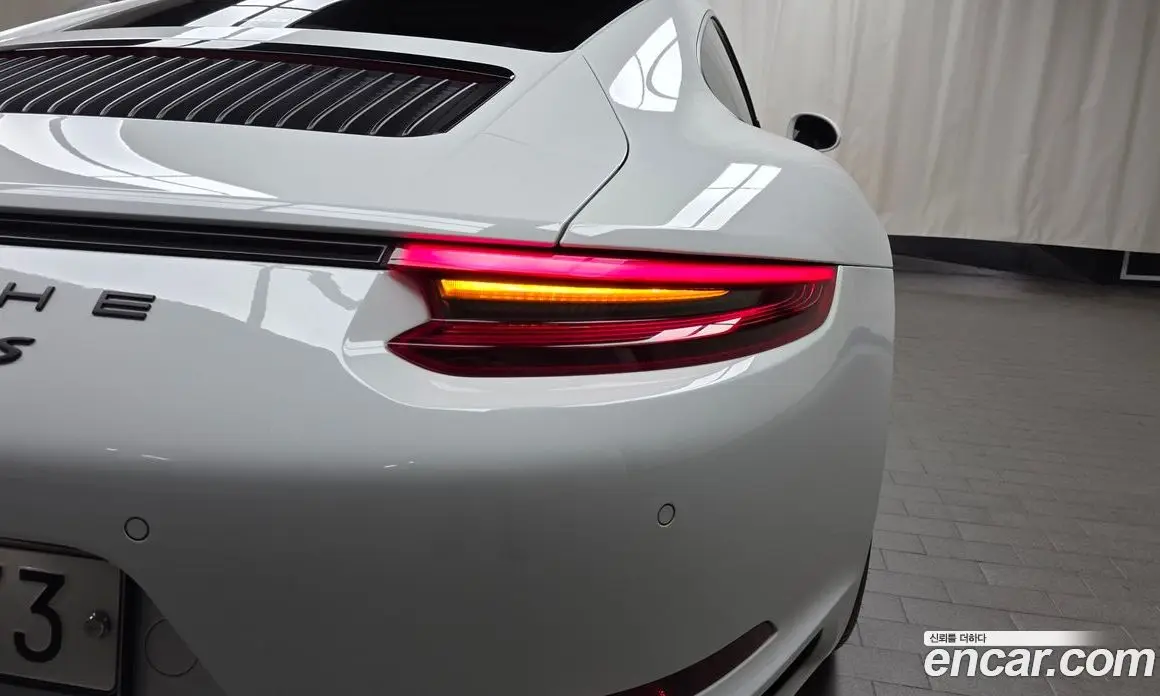 Porsche 911 2017 3.0 автомат (гидро), фото 8 Porsche 911 2017 3.0 автомат (гидро), фото 8