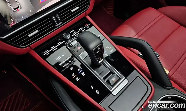 Porsche Cayenne 2023 3.0 автомат (гидро), миниатюра 12