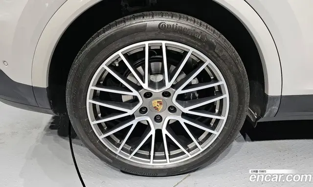 Porsche Cayenne 2023 3.0 автомат (гидро), миниатюра 5 Porsche Cayenne 2023 3.0 автомат (гидро), миниатюра 5