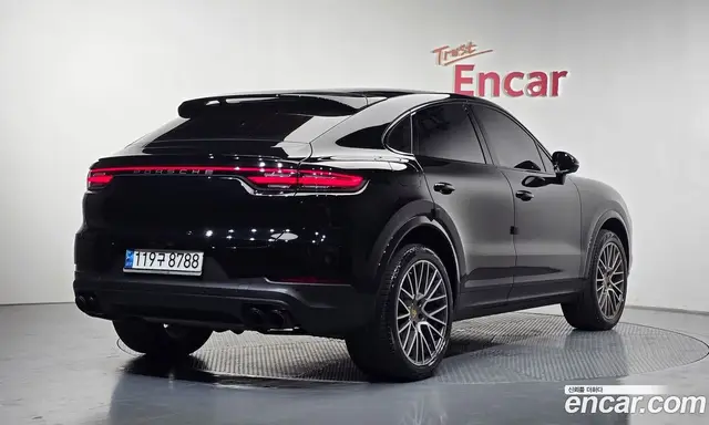 Porsche Cayenne 2023 3.0 автомат (гидро), миниатюра 2