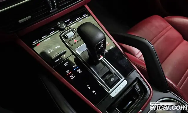 Porsche Cayenne 2023 3.0 автомат (гидро), миниатюра 12