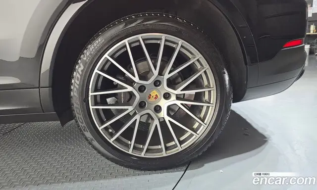 Porsche Cayenne 2023 3.0 автомат (гидро), миниатюра 7