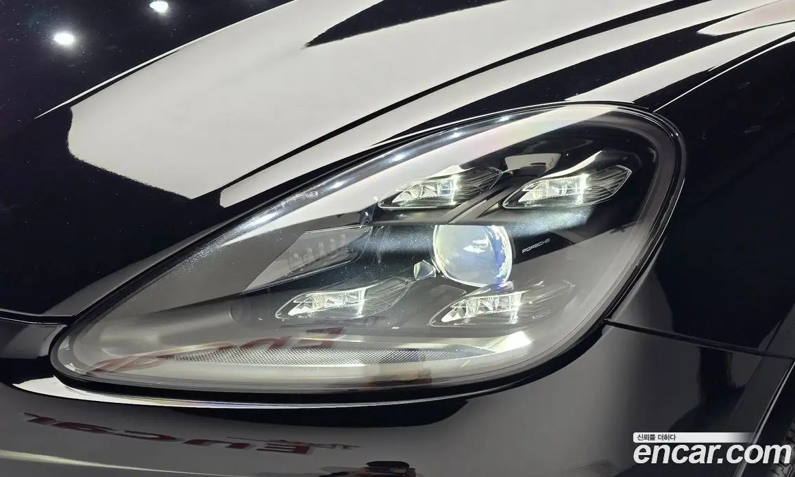 Porsche Cayenne 2023 3.0 автомат (гидро), фото 8