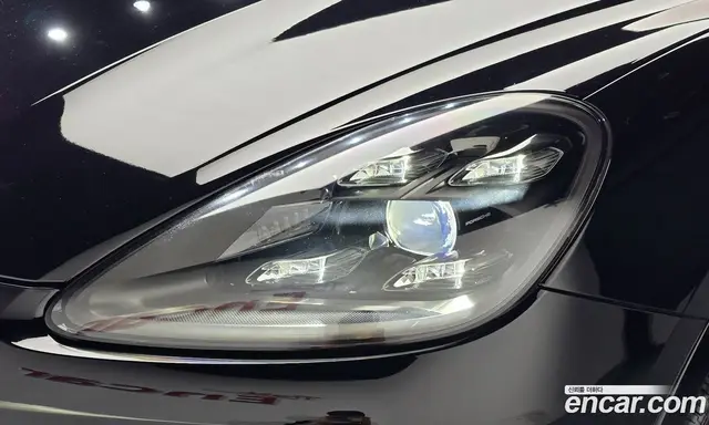 Porsche Cayenne 2023 3.0 автомат (гидро), миниатюра 8