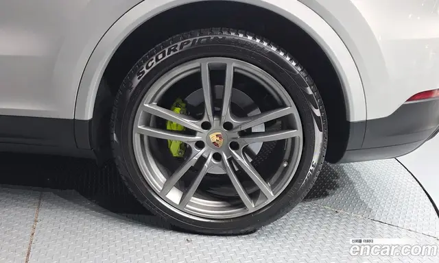 Porsche Cayenne 2023 3.0 автомат (гидро), миниатюра 7